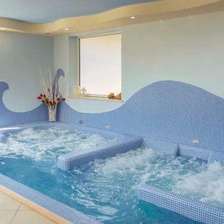 Apartman Two-bedroom In Miramare Rn *