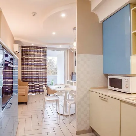 Two-bedroom In Miramare Rn *